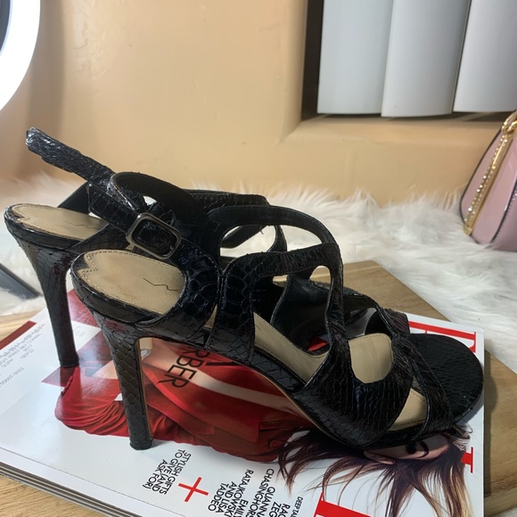 Black Via Siga Snakeskin High Heel Sandals EUC Size 6.5 - Picture 6 of 10